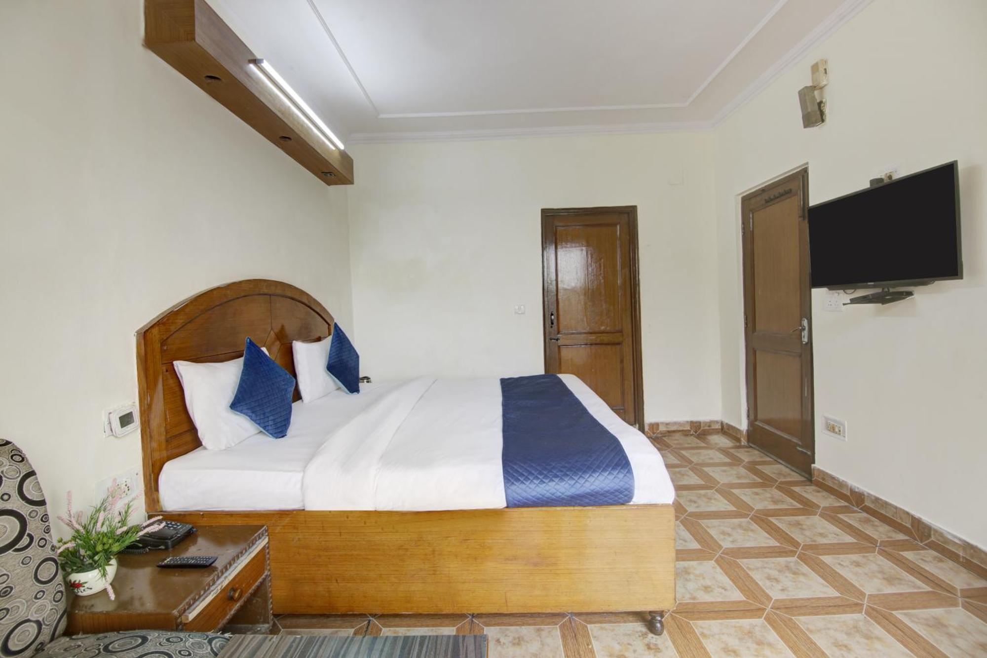 Hotel The Eden Park Noida Extérieur photo