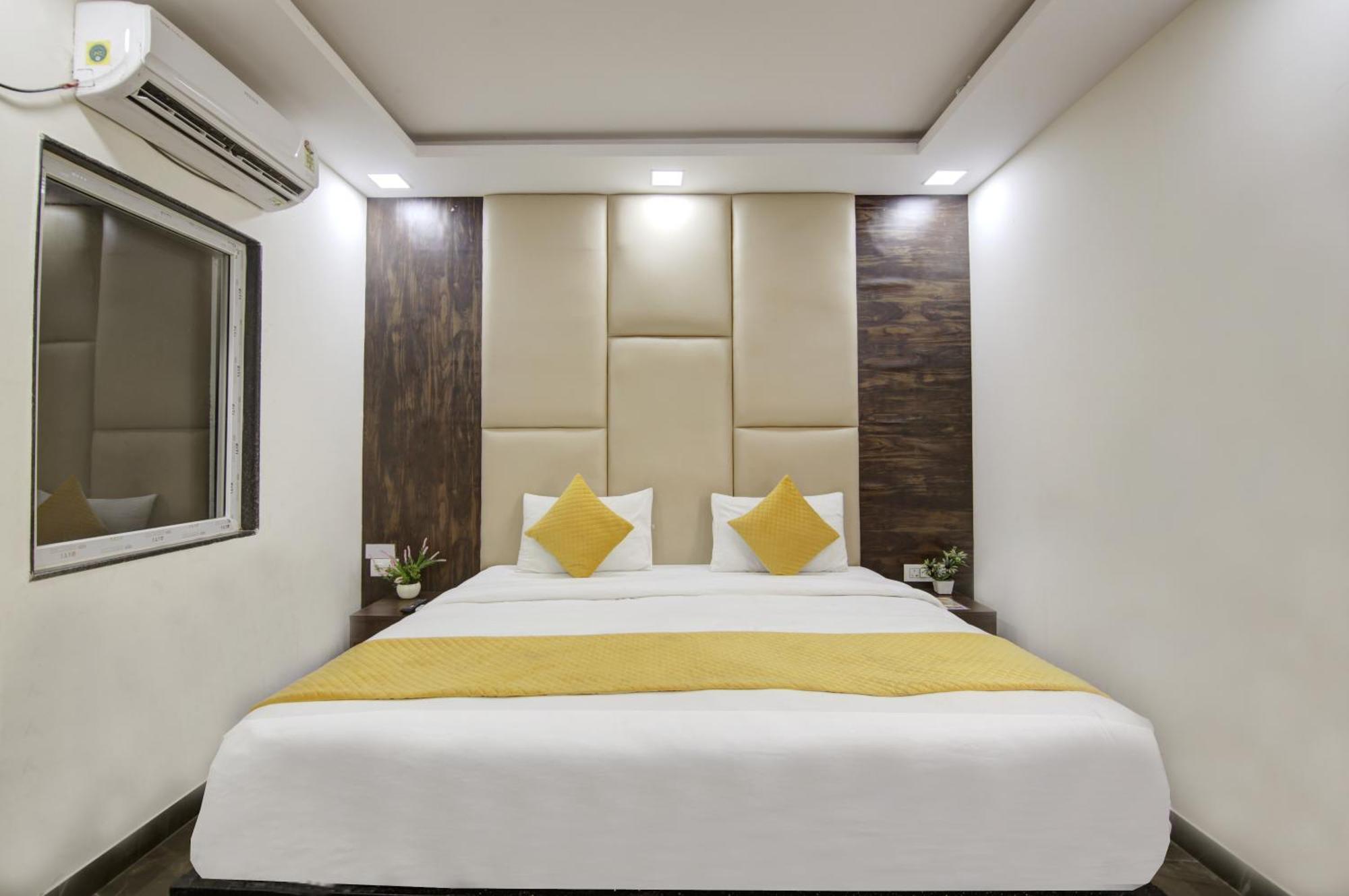 Hotel The Eden Park Noida Extérieur photo